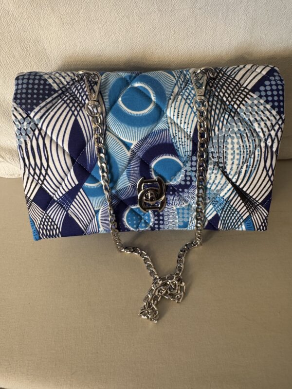 Blue and sliver purse - Image 3